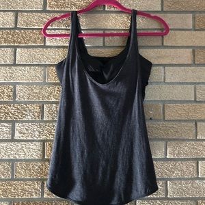 Lululemon top
